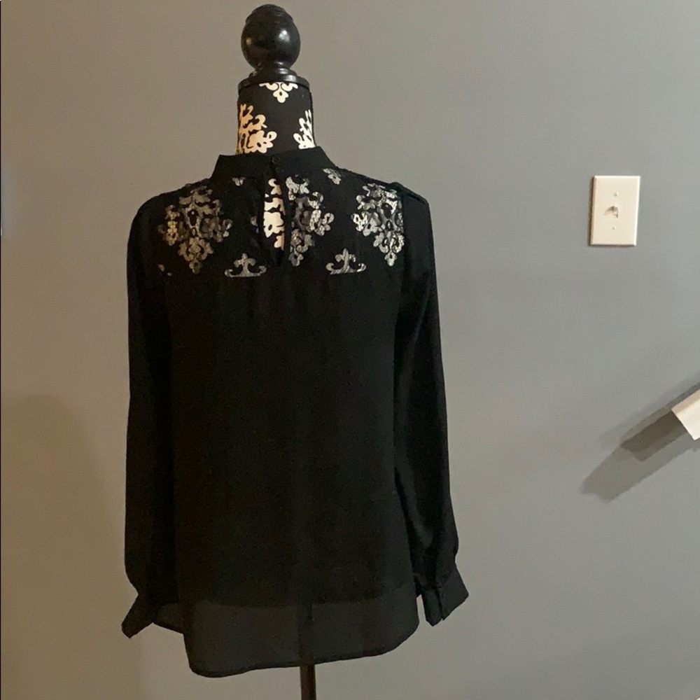 Black Blouse - Picture 4 of 5